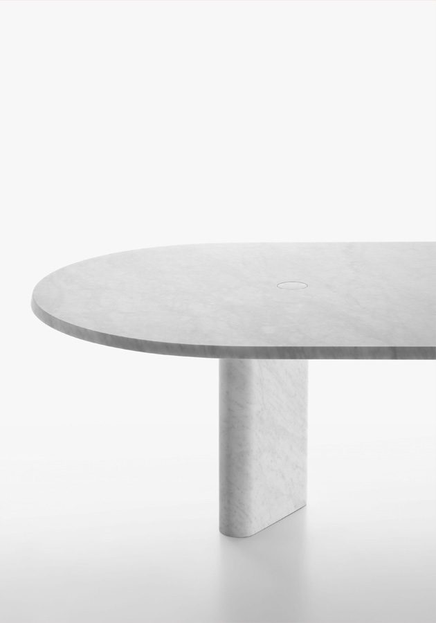 White-Marble-Dining-Table