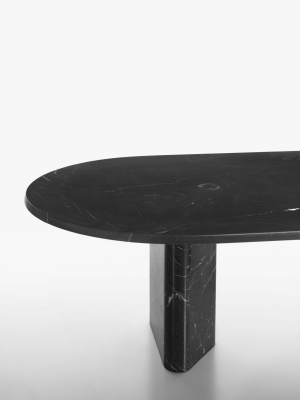 Nylenej-black-marquina-marble-oval-dining-table-3